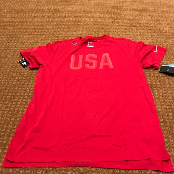 Red Nike dri-fit t-shirt