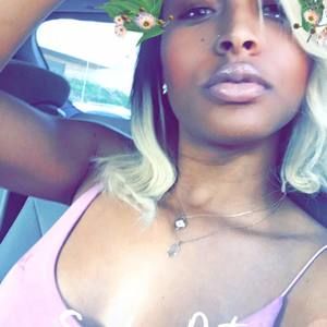 Meet your Posher, Lashai