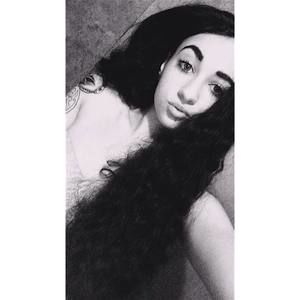 Meet your Posher, Gabbi