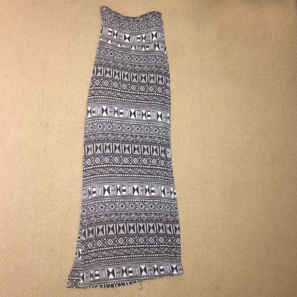 Tribal print maxi skirt