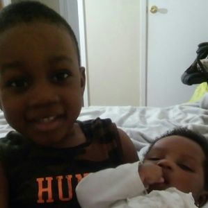 Meet your Posher, Folaseye