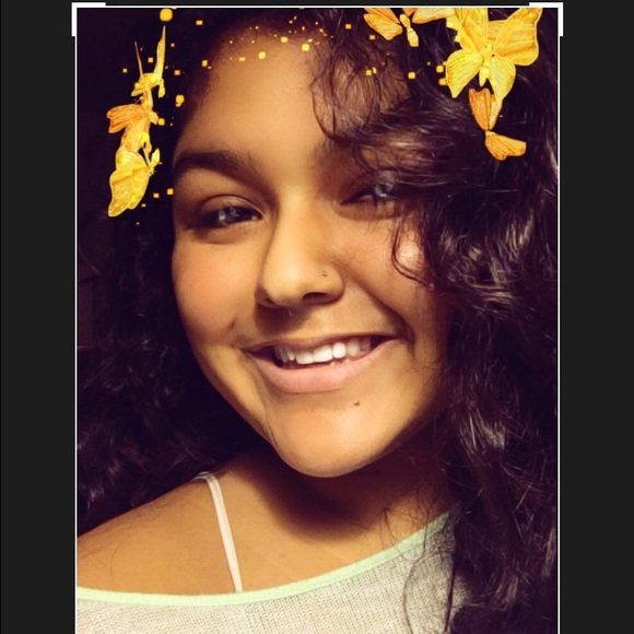 Meet your Posher, Taylor - Picture 1 of 1