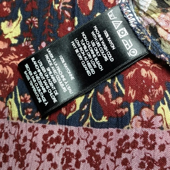 Prairie princess floral off-shoulder midi dress - Picture 8 of 8