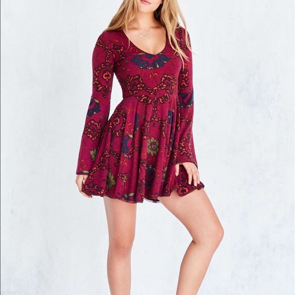 Floral bell-sleeve babydoll mini dress - Picture 2 of 6