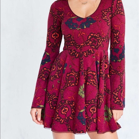 Floral bell-sleeve babydoll mini dress - Picture 4 of 6