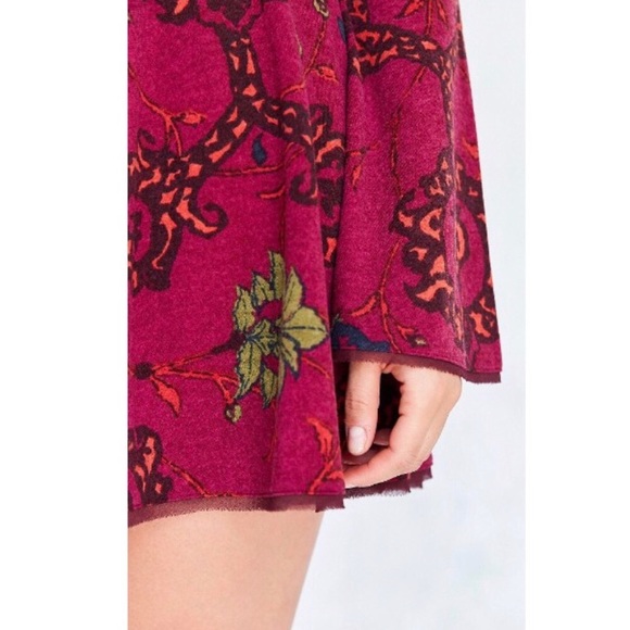 Floral bell-sleeve babydoll mini dress - Picture 5 of 6