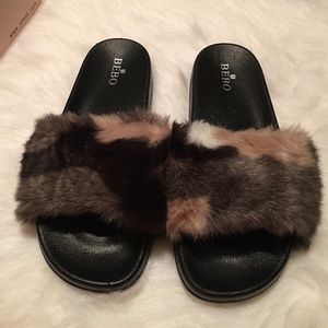 Fur Sliders