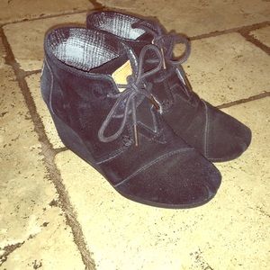 TOMS booties