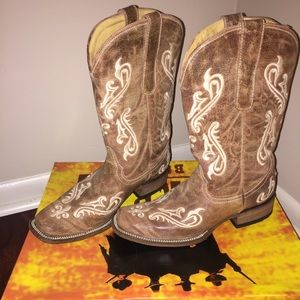Corral cowgirl boots