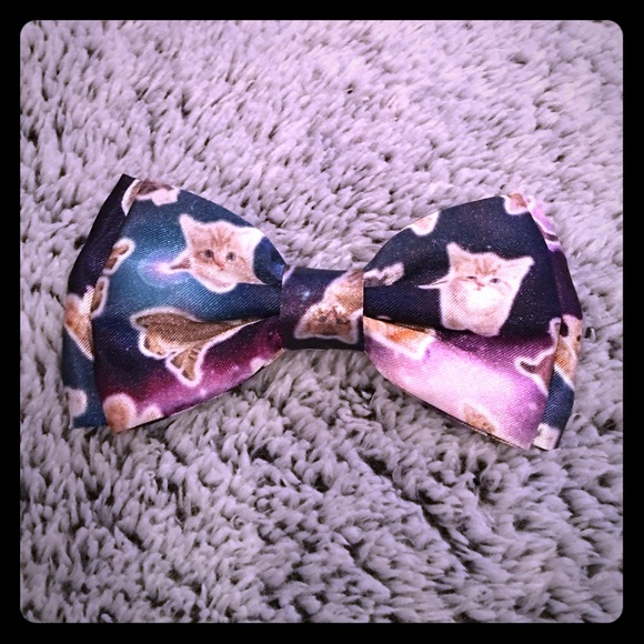 🎀Satin Kittens In Space Bow🐈