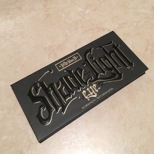Kat Von D shade & light eyeshadow palette