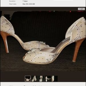 Steve Madden Tammy Size 7.5 / Gold