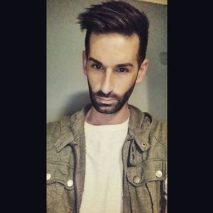 Meet your Posher, Jason