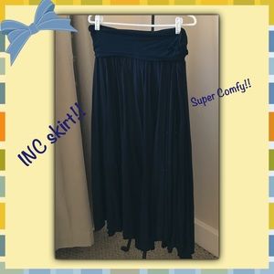 INC Navy skirt