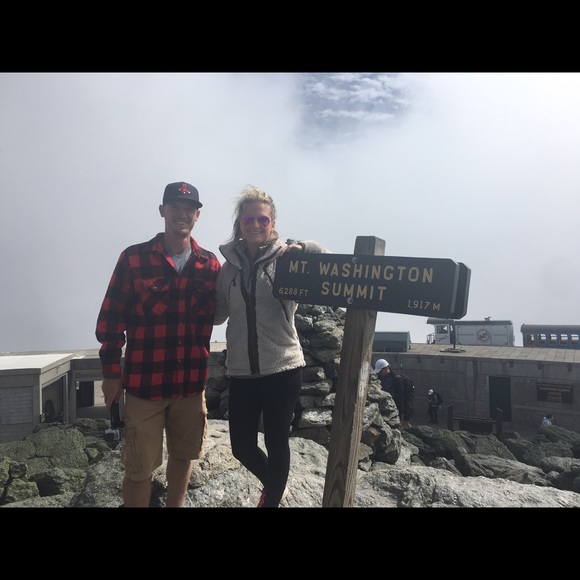 Meet your Posher, Brooke