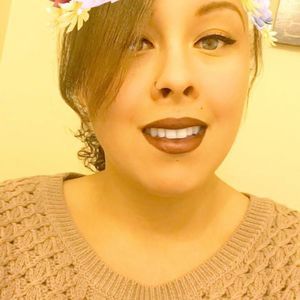 Meet your Posher, Deanna