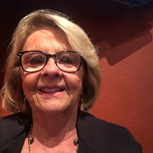 Meet your Posher, Sherrie