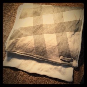 100% authentic cashmere Burberry scarf