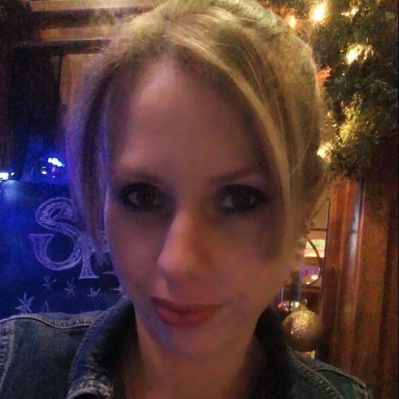 Meet your Posher, Bonnie