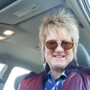 Meet your Posher, Kathy