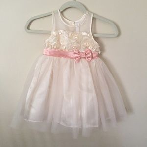 Beautiful toddler girl occasion dress