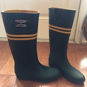 Tommy Hilfiger rain boots, forest green