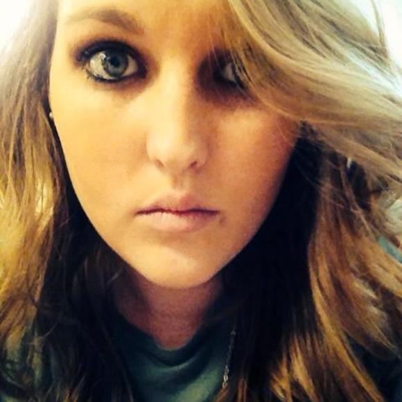 Meet your Posher, Robyn