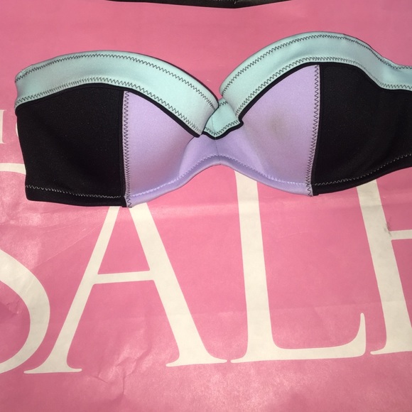 Victoria's Secret Flirt Bandeau Bikini Swim Top