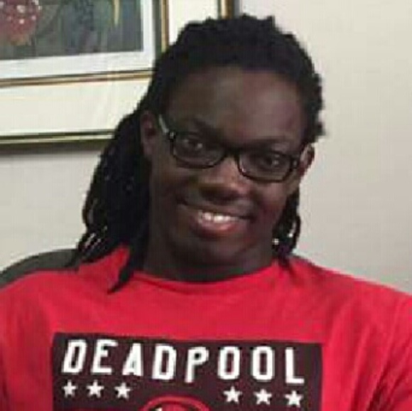 Meet your Posher, Joshua - Picture 1 of 1