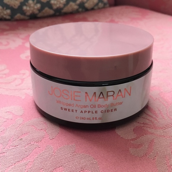 Josie Maran 💕 Whipped Argon Oil Body Butter