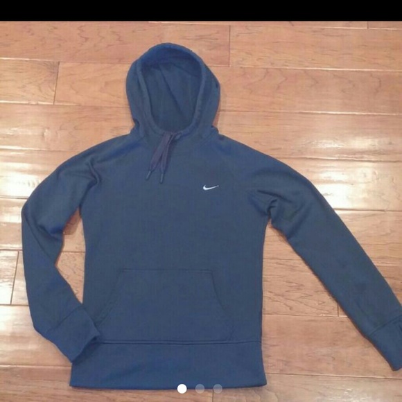 Nike Therma-fit