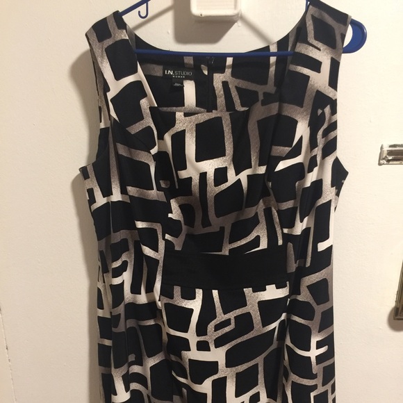 Career Shift Dress - Picture 1 of 2