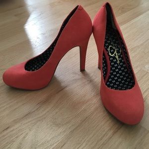 Coral Jessica Simpson Suede Heels Size 6