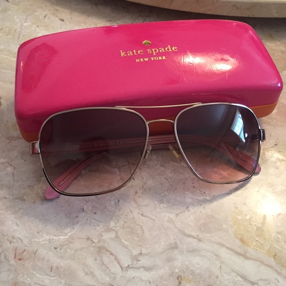 Kate spade barely worn sunglasses