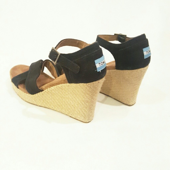 TOMS 9 ESPADRILLE WEDGE SANDAL BLACK CROSS - Picture 2 of 4