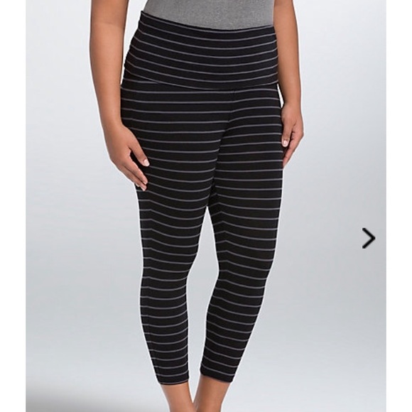 Fold over stripped leggings.
