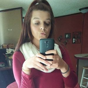 Meet your Posher, Makayla