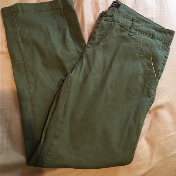 Green ankle pants