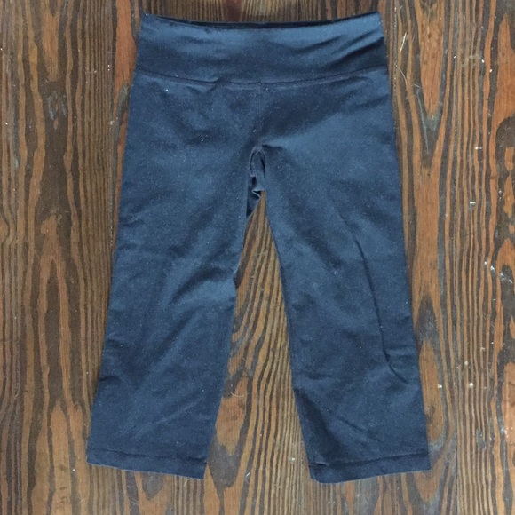 Under Armour capris