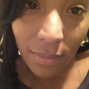 Meet your Posher, Joanna