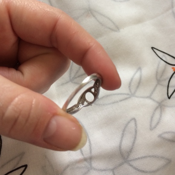 Small Diamonds - Picture 3 of 3