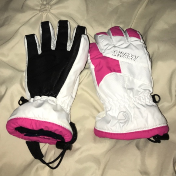*Brand New* Swany Skiing Gloves