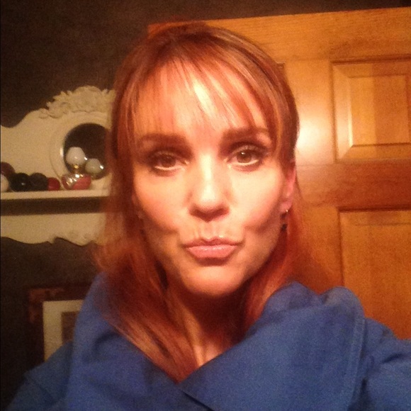Meet your Posher, Lisa
