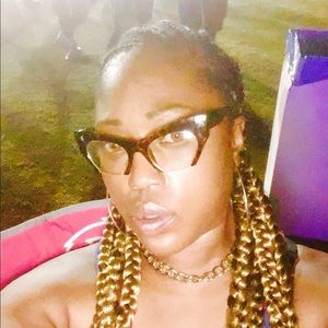 Meet your Posher, Chiara