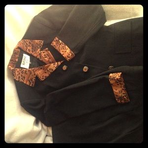 Leopard collar pants suit