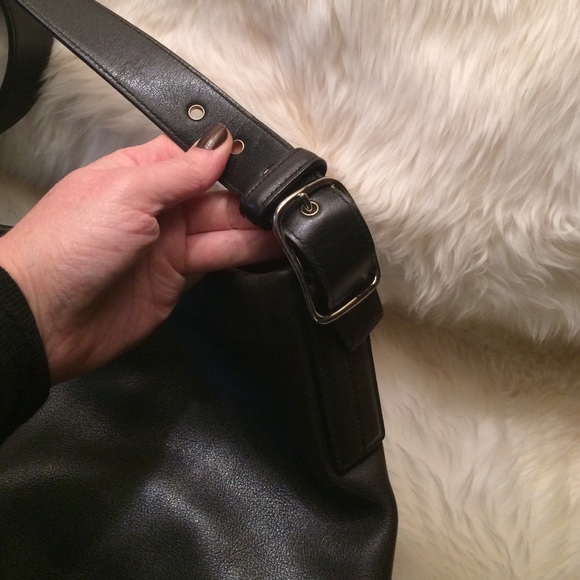 Coach black mini shoulder or under shoulder purse - Picture 3 of 6