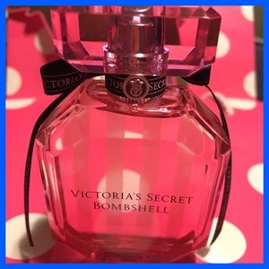 BNWT Victoria's Secret Bombshell eau de parfum