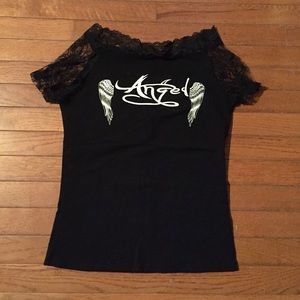 Cute top with Angel wings