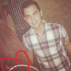 Meet your Posher, Luis david