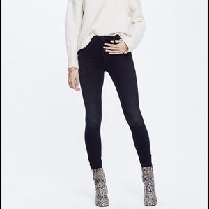 Mother High Waisted Looker Jeans